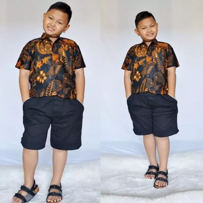 Batik Shirt dengan Celana Pendek