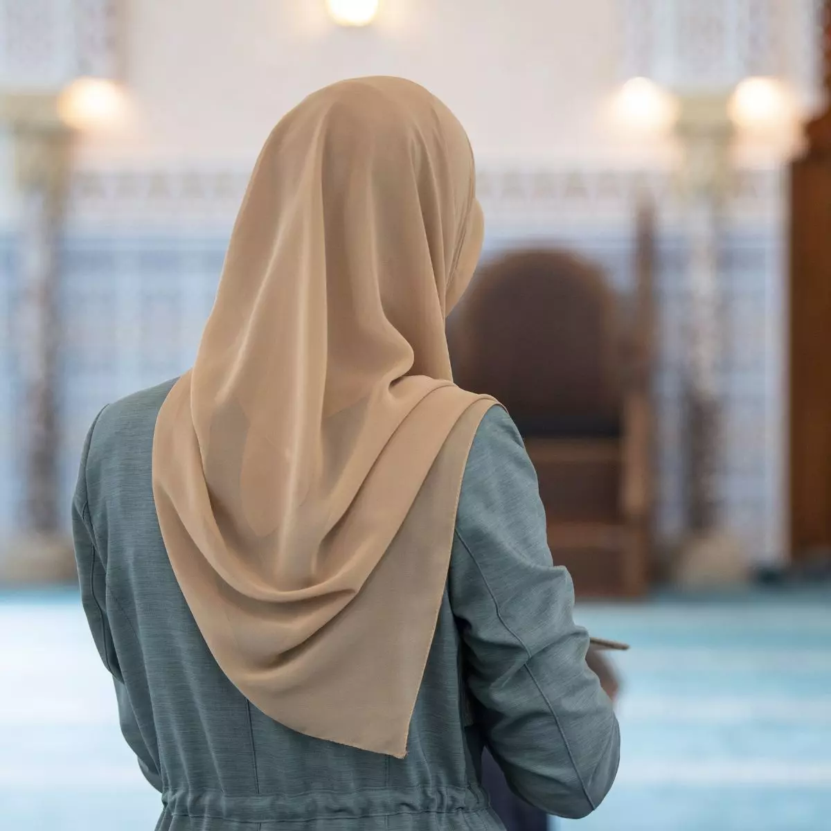 3. Hijab simpel untuk acara bukber