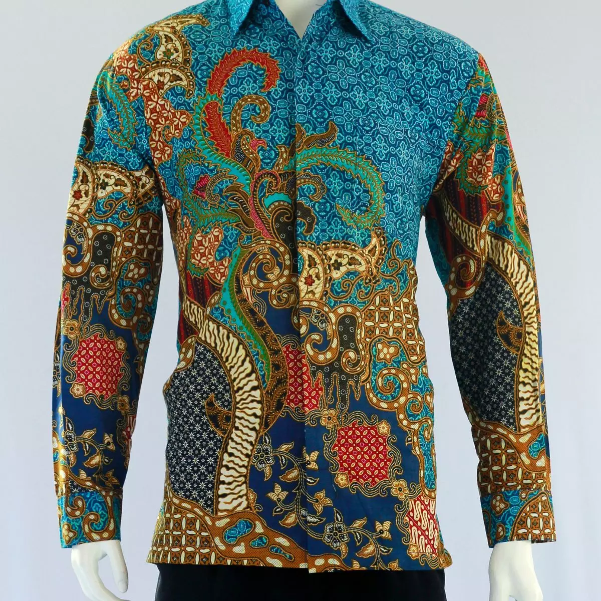 Menyesuaikan Model Batik dengan Jenis Acara