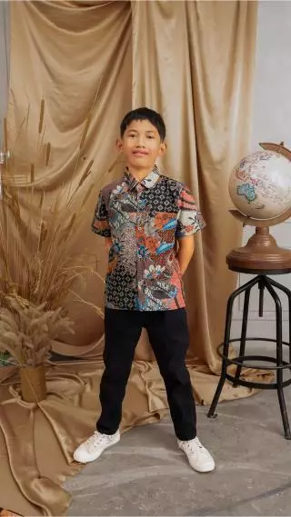 Kemeja Batik Anak Majapahit Lengan pendek Motif 230241
