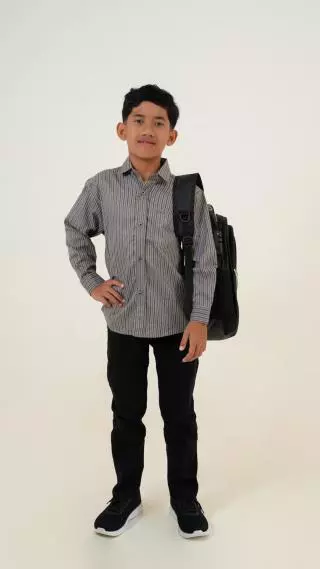 Kemeja Anak Yardriss Warna Lengan Panjang Motif 9865
