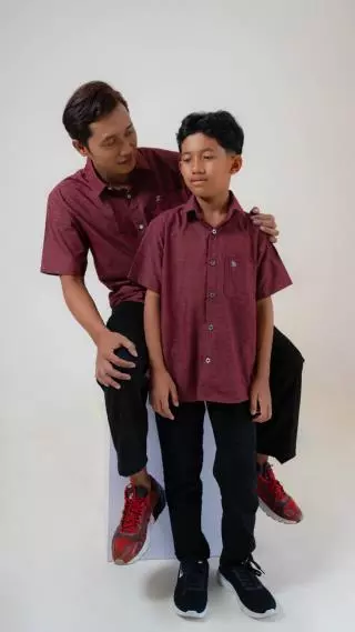 Kemeja Anak Yardriss Warna Lengan Pendek Motif 72032