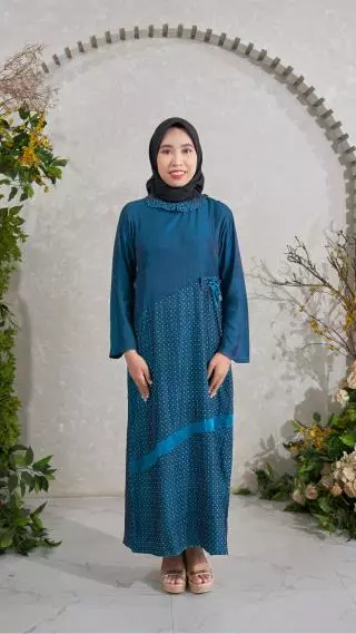 Gamis Wanita Nur Aini Warna Polos Lengan Panjang Kombinasi pita