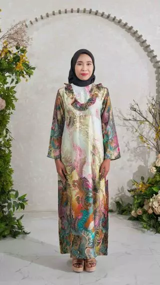 Gamis Wanita Nur Aini Warna Motif Lengan Panjang